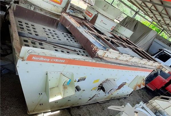 Metso Model Cvb 2060, 2m X 6m (6' X 20') Inclined Screen)